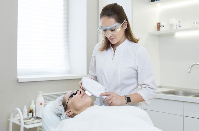 ipl light therapy dry eye spa